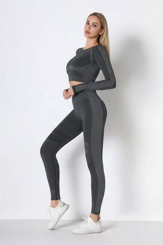 BOJUN women's seamless dark grey yoga set with long sleeve crop top and high-waist leggings, made of nylon and spandex.